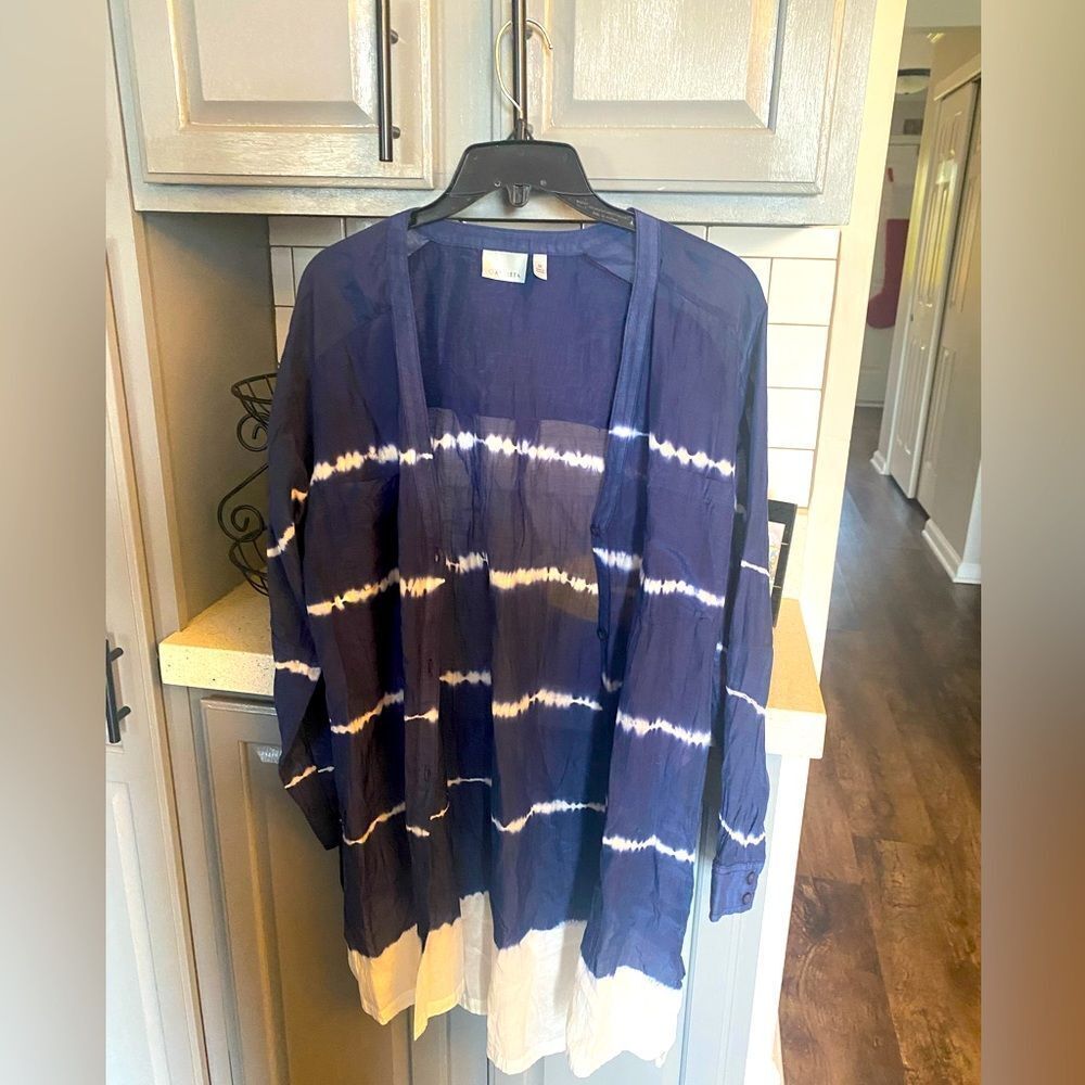 Women’s sheer button-down blouse/beach cover-up by Athleta, great for layering!